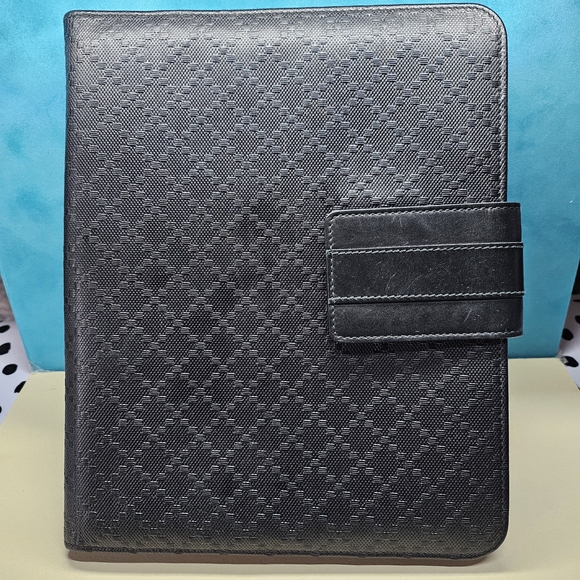GUCCI ブラックレザー iPadケース Gucci Black Leather Ipad Case